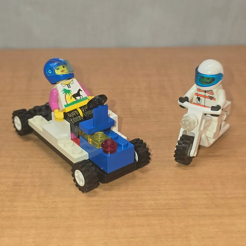 Lego Go Cart & Motorcycle Dirt Bike Motocross‎ Plus 2 people